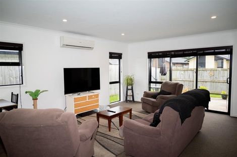 Photo of property in 18/11u Errol Close, Burbush, Hamilton, 3288