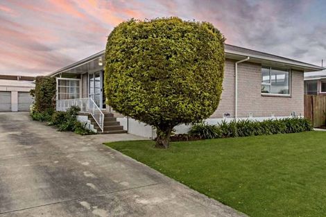 Photo of property in 83 Roberta Drive, Somerfield, Christchurch, 8024