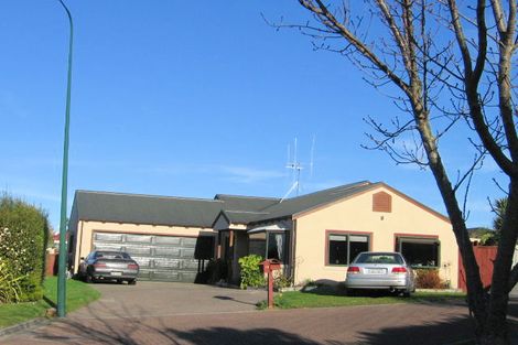 Photo of property in 14 Glenburn Place, Nawton, Hamilton, 3200