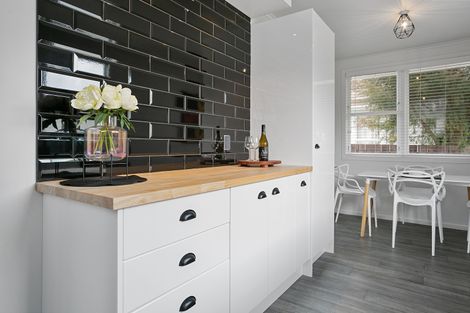 Photo of property in 74 Arnold Street, Leamington, Cambridge, 3432