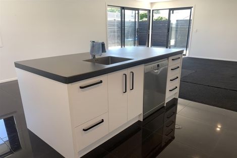 Photo of property in 114a Hamlet Street, Stratford, 4332