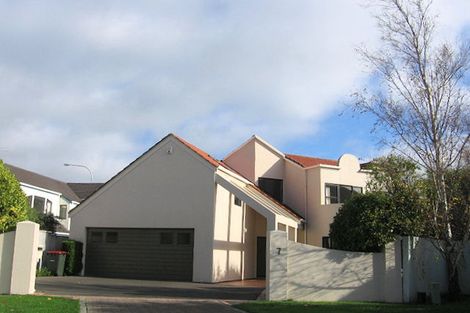 Photo of property in 7 Huia Place, Hutt Central, Lower Hutt, 5010