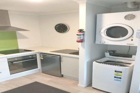 Photo of property in 2u6 Palmerston Street, Hamilton Central, Hamilton, 3204