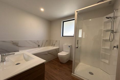 Photo of property in 18 Rowe Drive, Jacks Point, 9371