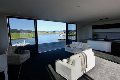 Photo of property in 251 Kupe Drive, Whitianga, 3510