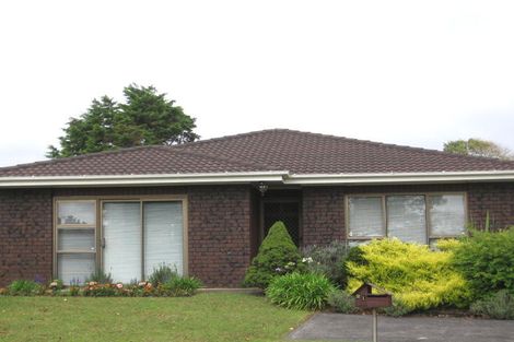 Photo of property in 21 Matuhi Rise, Henderson, Auckland, 0612