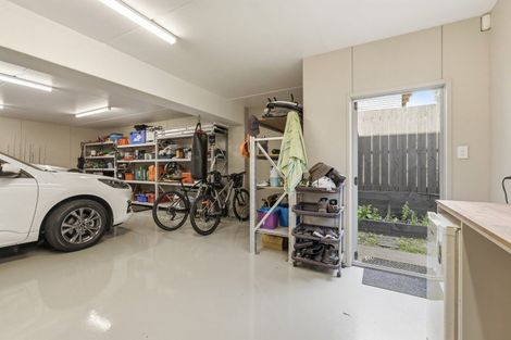Photo of property in 23 Tay Street, Mount Maunganui, 3116