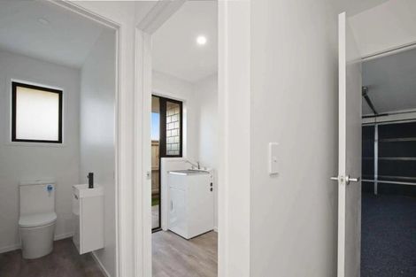 Photo of property in 9 Booker Drive, Tuakau, 2121