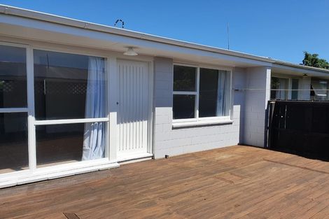 Photo of property in 8/20a Dickson Crescent, Hornby, Christchurch, 8042