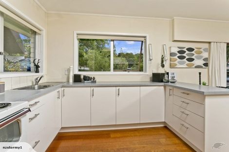 Photo of property in 1/8 Northwick Place, Hillcrest, Auckland, 0627