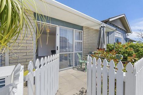 Photo of property in 3/220 Coronation Avenue, Welbourn, New Plymouth, 4310