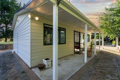 Photo of property in 55 Pukenamu Road, Te Horo, Otaki, 5581
