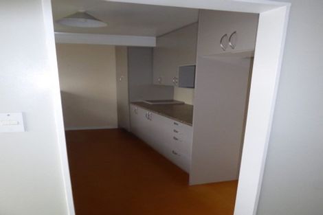 Photo of property in 3/14 Craigbank Avenue, New Lynn, Auckland, 0600