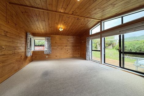 Photo of property in 166 Mitchell Street, Brooklyn, Wellington, 6021