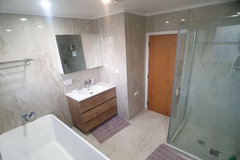 Photo of property in 32 Resolute Way, Papakura, 2110