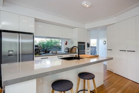 Photo of property in 39 Drivers Road, Maori Hill, Dunedin, 9010