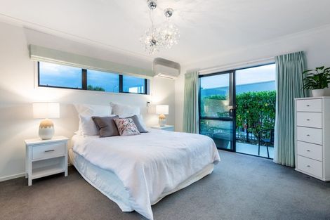 Photo of property in 122 Oteki Park Drive, Welcome Bay, Tauranga, 3112