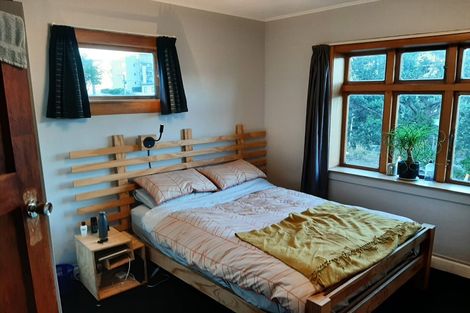 Photo of property in 164a Ohiro Road, Brooklyn, Wellington, 6021