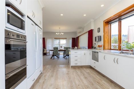 Photo of property in 36 Kent Street, Picton, 7220