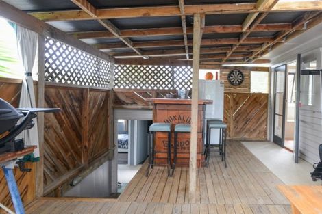 Photo of property in 6 Watts Street, Waipawa, 4210