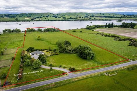 Photo of property in 400 Racecourse Road, Waipukurau, 4282