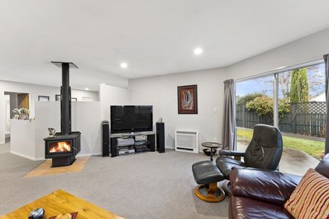 Photo of property in 63 Gladstone Road, Woodend, 7610