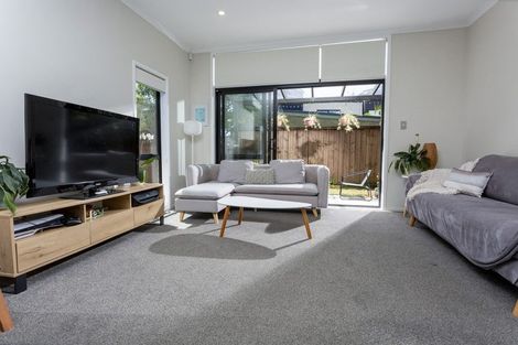 Photo of property in 2 Rarahu Road, Hobsonville, Auckland, 0616