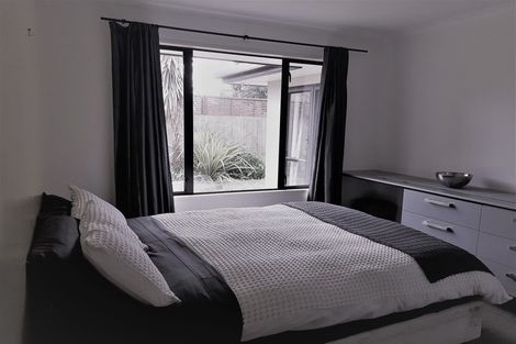 Photo of property in 8a Kenwyn Avenue, St Albans, Christchurch, 8052