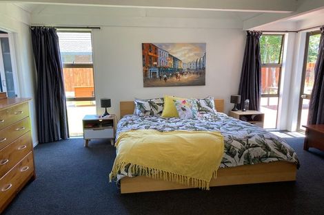 Photo of property in 9 Truscott Grove, Awapuni, Palmerston North, 4412