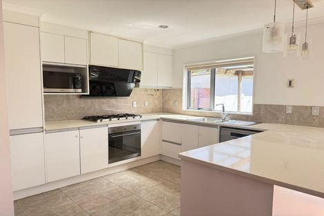 Photo of property in 18 Kildare Road, Flat Bush, Auckland, 2019