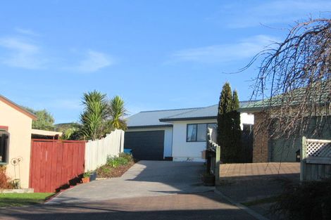 Photo of property in 12 Glenburn Place, Nawton, Hamilton, 3200