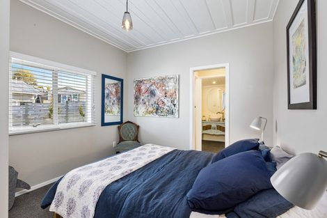 Photo of property in 26 Seatoun Avenue, Leigh, Warkworth, 0985