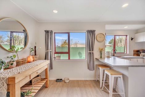 Photo of property in 43a Tait Drive, Greenmeadows, Napier, 4112