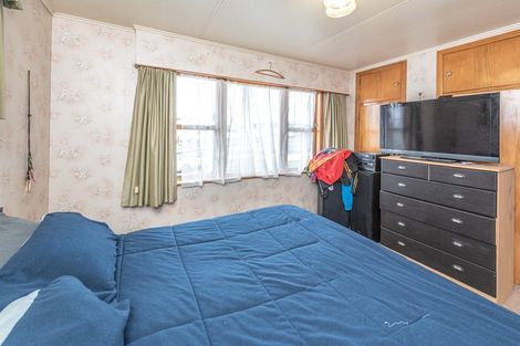 Photo of property in 30 Lee Street, Castlecliff, Whanganui, 4501