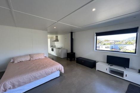 Photo of property in 11 Tuke Lane, Wanaka, 9305