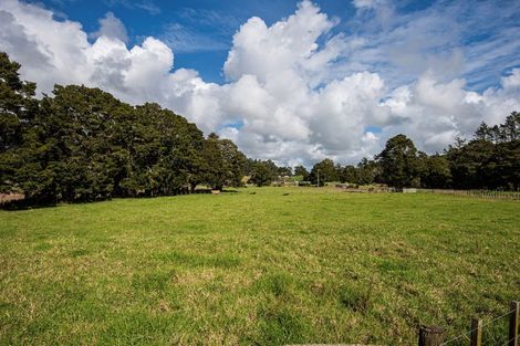 Photo of property in 362a Whananaki Road North, Opuawhanga, Hikurangi, 0181