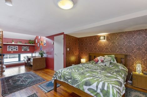Photo of property in Courtenay Mews Apartments, 14u2 Alpha Street, Te Aro, Wellington, 6011