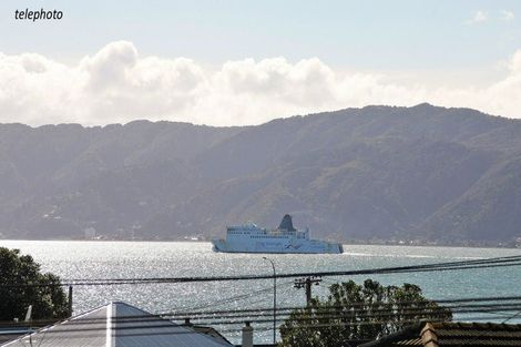 Photo of property in 1/38 Ferry Street, Seatoun, Wellington, 6022