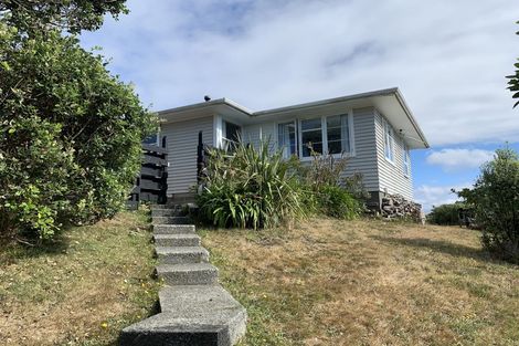 Photo of property in 26 Lyndfield Lane, Newlands, Wellington, 6037