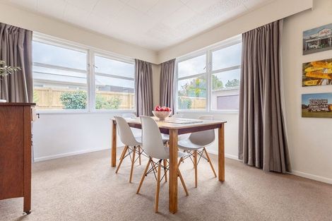 Photo of property in 53 Toru Road, Paraparaumu Beach, Paraparaumu, 5032
