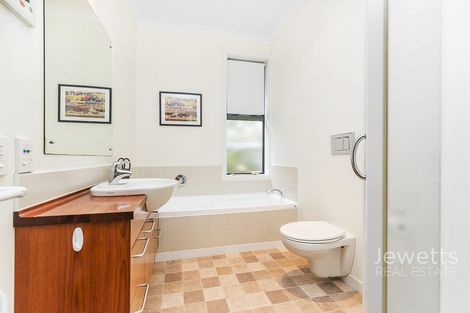 Photo of property in 25 Hector Street, Seatoun, Wellington, 6022