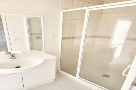 Photo of property in 8 Huntington Drive, Huntington Park, Auckland, 2013