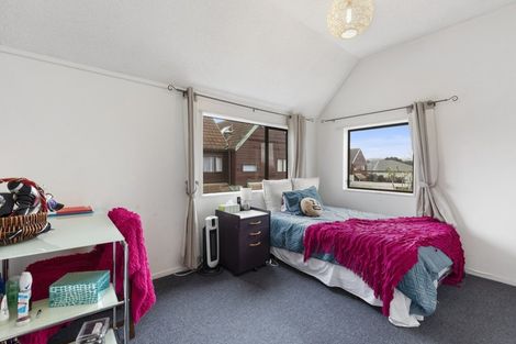 Photo of property in 17-u10 Randwick Crescent, Moera, Lower Hutt, 5010