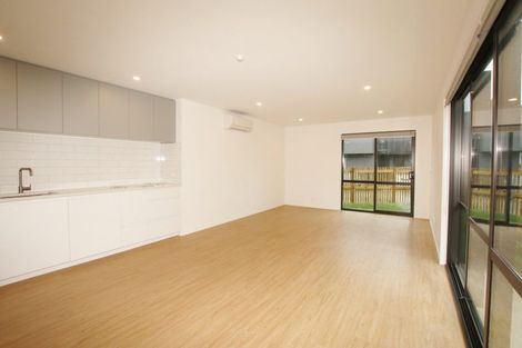 Photo of property in 2b Otaimako Place, Mangere, Auckland, 2022