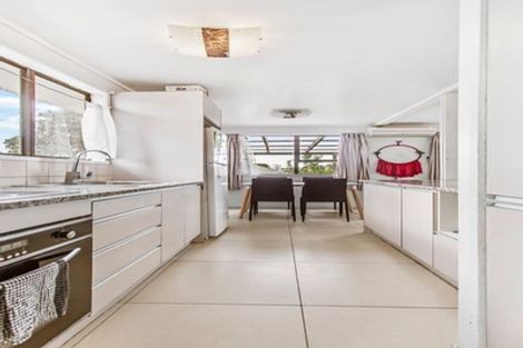 Photo of property in 2/63 John Walker Drive, Manurewa, Auckland, 2102