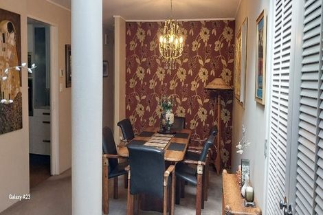 Photo of property in Highwic, 32u2 Hobson Street, Thorndon, Wellington, 6011