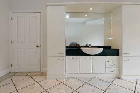 Photo of property in 56b Pleasant Road, Glen Eden, Auckland, 0602