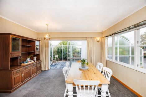 Photo of property in 197 Bridge Street, Bulls, 4818