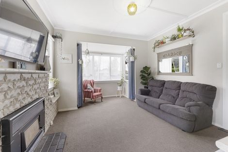 Photo of property in 2 Standish Street, Inglewood, 4330