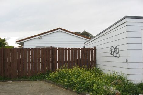 Photo of property in 82a Kayes Road, Pukekohe, 2120